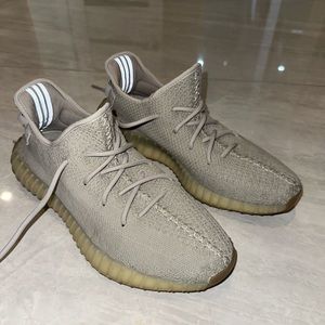 Yeezy Boost 350 V2 Sesame